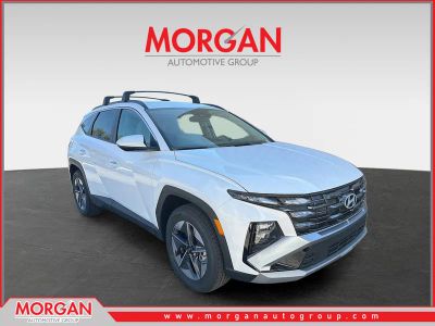 2026 Hyundai TUCSON SEL in Serenity White Pearl — front three-quarter view