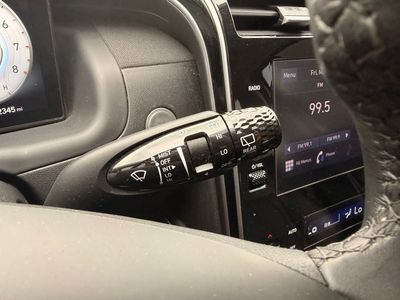 2023 Hyundai Tucson — photo 12 view