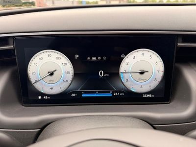 2023 Hyundai Tucson — photo 10 view