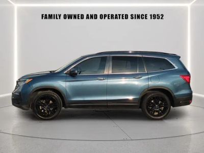 2021 Honda Pilot — rear three-quarter view