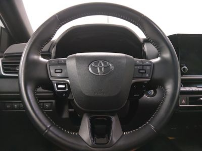 2025 Toyota Camry — photo 12 view