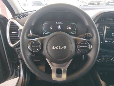 2023 Kia Soul - Photo 12