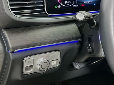 2026 Mercedes-Benz GLE — photo 9 view