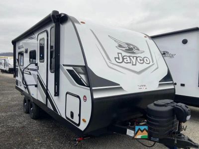 2026 Jayco Jay Feather 19MRK — front three-quarter view