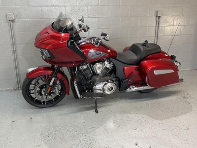2025 Indian Motorcycle Challenger Limited 112 Sunset Red Metallic - Photo 9