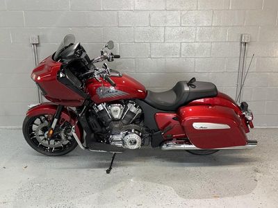 2025 Indian Motorcycle Challenger Limited 112 Sunset Red Metallic - Photo 10
