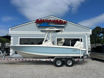 2025 Boston Whaler 220 Dauntless - Photo 3