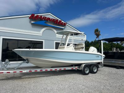 2025 Boston Whaler 220 Dauntless - Photo 4