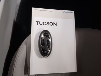 2025 Hyundai Tucson — photo 15 view