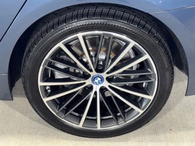 2023 BMW 5 Series — photo 35 view