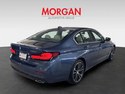 2023 BMW 5 Series — photo 8 view