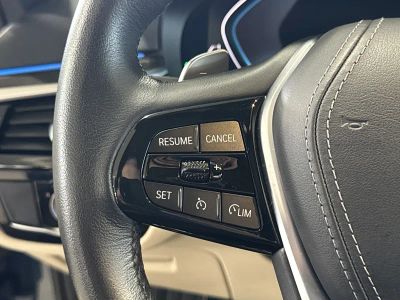 2023 BMW 5 Series — photo 22 view