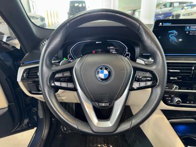 2023 BMW 5 Series — photo 21 view