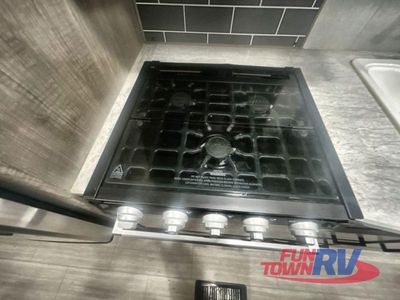 2021 Keystone RV Hideout - Photo 13