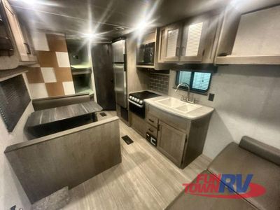 2021 Keystone RV Hideout - Photo 10