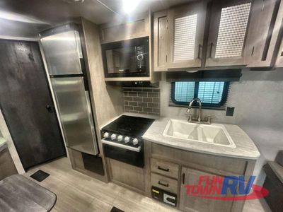 2021 Keystone RV Hideout - Photo 11