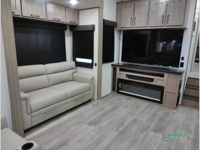 2025 KZ Durango Gold - Photo 38