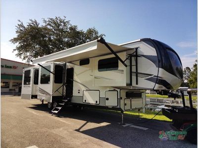 2025 KZ Durango Gold - Photo 28