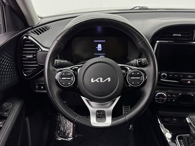 2023 Kia Soul - Photo 24