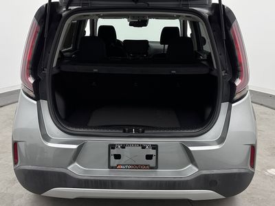 2023 Kia Soul - Photo 28
