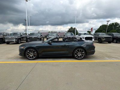 2016 Ford Mustang — interior view