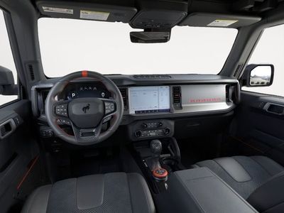 2026 Ford Bronco - Photo 4