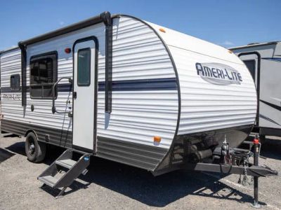 2022 Gulf Stream AMERILITE — front three-quarter view