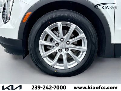 2023 Cadillac XT4 — photo 40 view