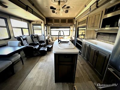 2021 Keystone Montana - Photo 4