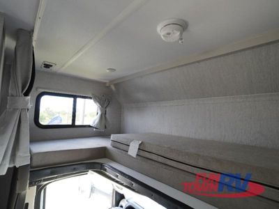 2026 Gulf Stream RV Yellowstone Conquest — photo 17 view