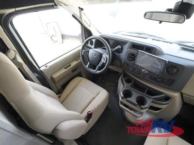 2026 Gulf Stream RV Yellowstone Conquest — photo 14 view