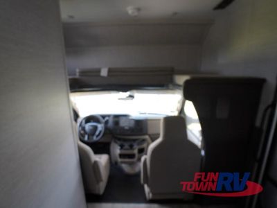 2026 Gulf Stream RV Yellowstone Conquest — photo 15 view