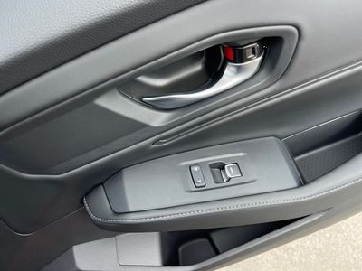 2025 Honda Accord Hybrid - Photo 9