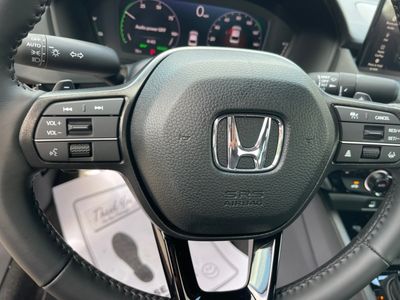 2025 Honda Accord Hybrid - Photo 14