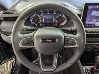 2026 Jeep Compass — photo 17 view