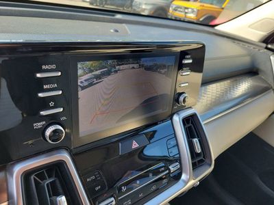 2021 Kia Sorento Hybrid - Photo 23