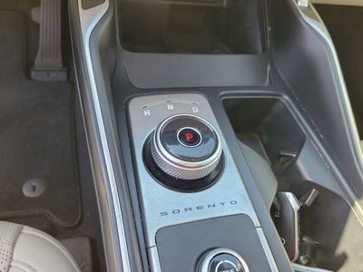 2021 Kia Sorento Hybrid - Photo 25