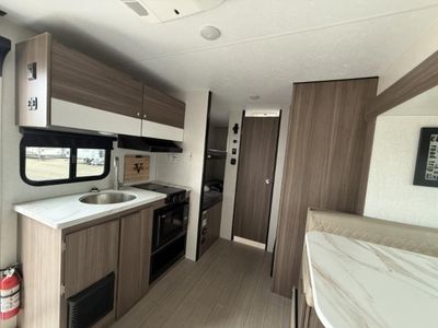 2024 Venture Sonic Lite - Photo 20