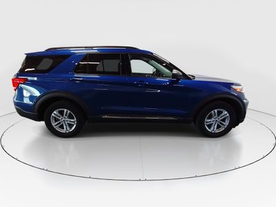 2023 Ford Explorer — photo 8 view