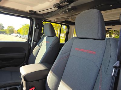 2026 Jeep Wrangler — photo 11 view