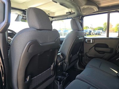 2026 Jeep Wrangler — photo 9 view