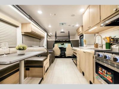 2026 Coachmen RV Leprechaun - Photo 5