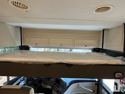 2026 Tiffin Motorhomes Allegro Red - Photo 14