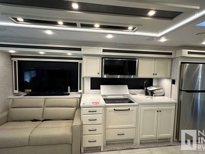 2026 Tiffin Motorhomes Allegro Red - Photo 4