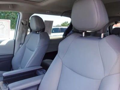 2021 Toyota Sienna — photo 23 view
