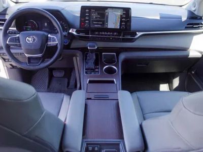 2021 Toyota Sienna — interior view