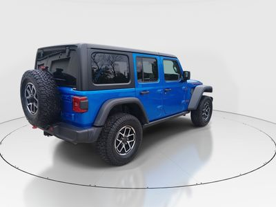 2024 Jeep Wrangler - Photo 7