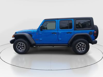 2024 Jeep Wrangler - Photo 4