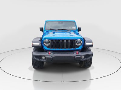 2024 Jeep Wrangler - Photo 2