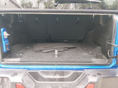 2024 Jeep Wrangler - Photo 11